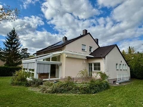 Prodej domu 150 m², pozemek 934 m², Wendelstein, Bavorsko Prodej domu 150 m², pozemek 934 m², Wendelstein, Bavorsko