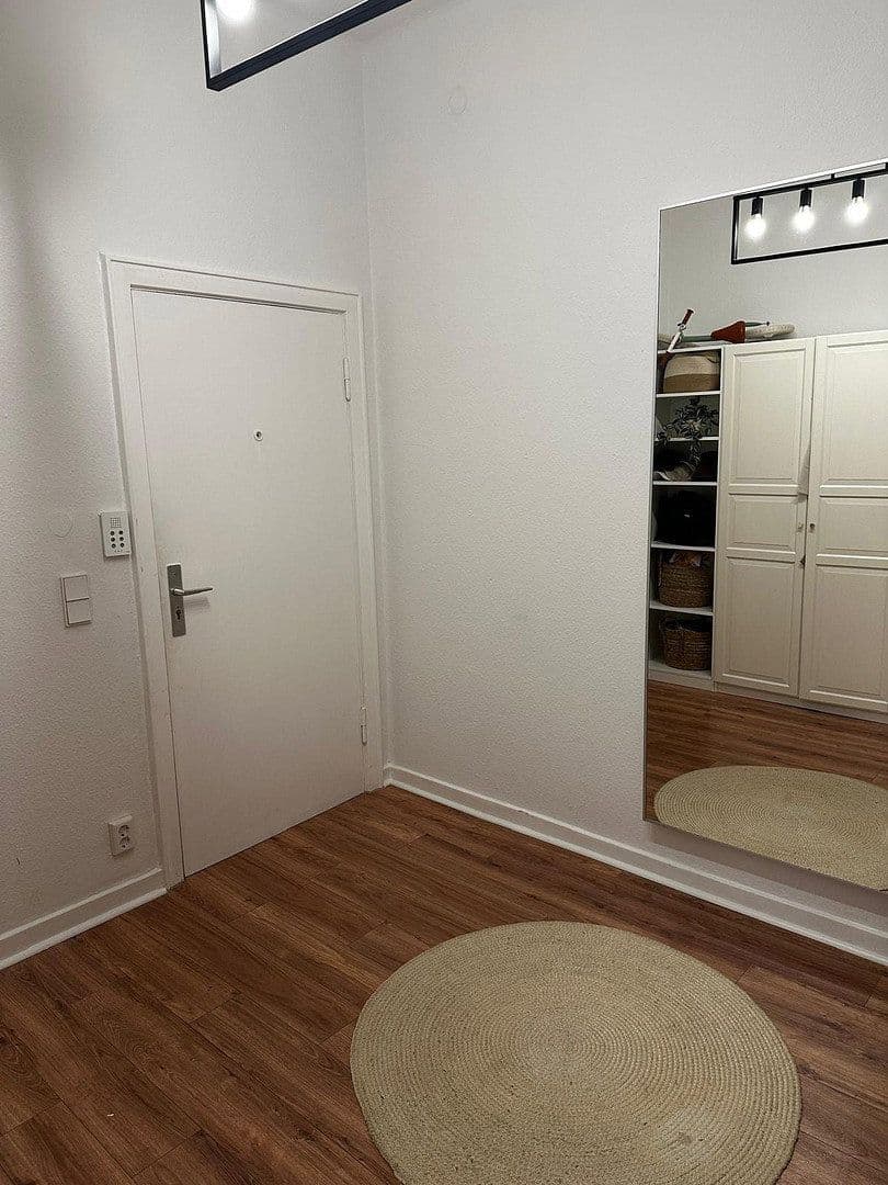 Pronájem bytu 3+1 81 m², Wormser Strasse 11, Wuppertal, Severní Porýní-Vestfálsko Pronájem bytu 3+1 81 m², Wormser Strasse 11, Wuppertal, Severní Porýní-Vestfálsko