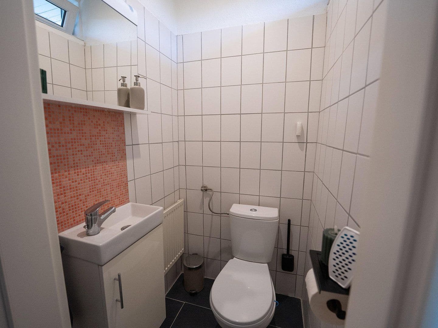 Prodej domu 70 m², pozemek 317 m², Emden, Dolní Sasko Prodej domu 70 m², pozemek 317 m², Emden, Dolní Sasko