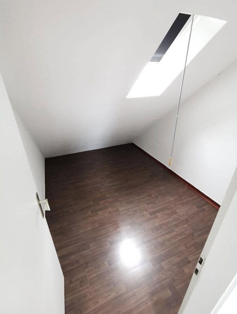 Prodej domu 70 m², pozemek 317 m², Emden, Dolní Sasko Prodej domu 70 m², pozemek 317 m², Emden, Dolní Sasko