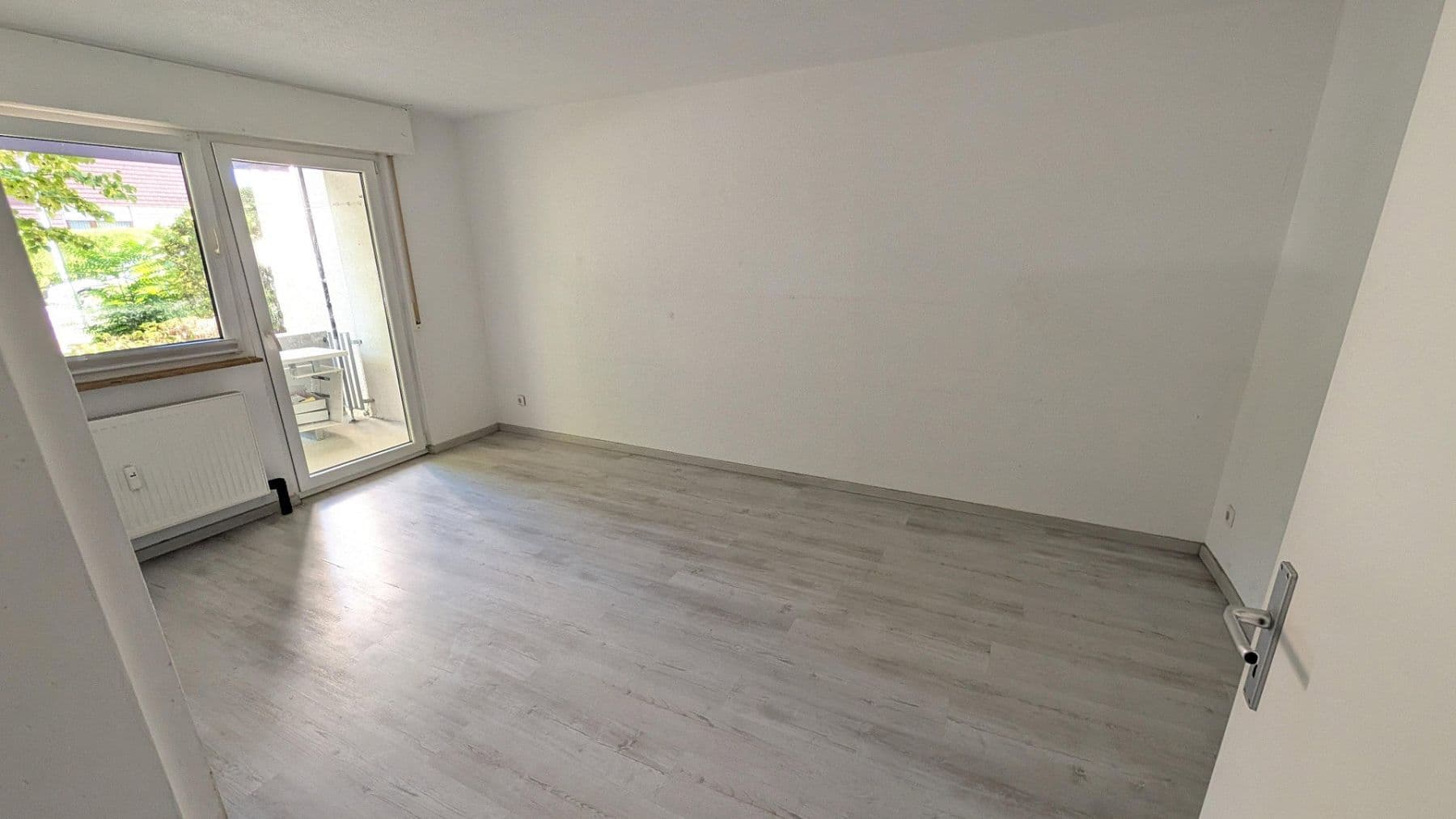 Pronájem bytu 3+1 84 m², Heilbronn, Bádensko-Württembersko Pronájem bytu 3+1 84 m², Heilbronn, Bádensko-Württembersko