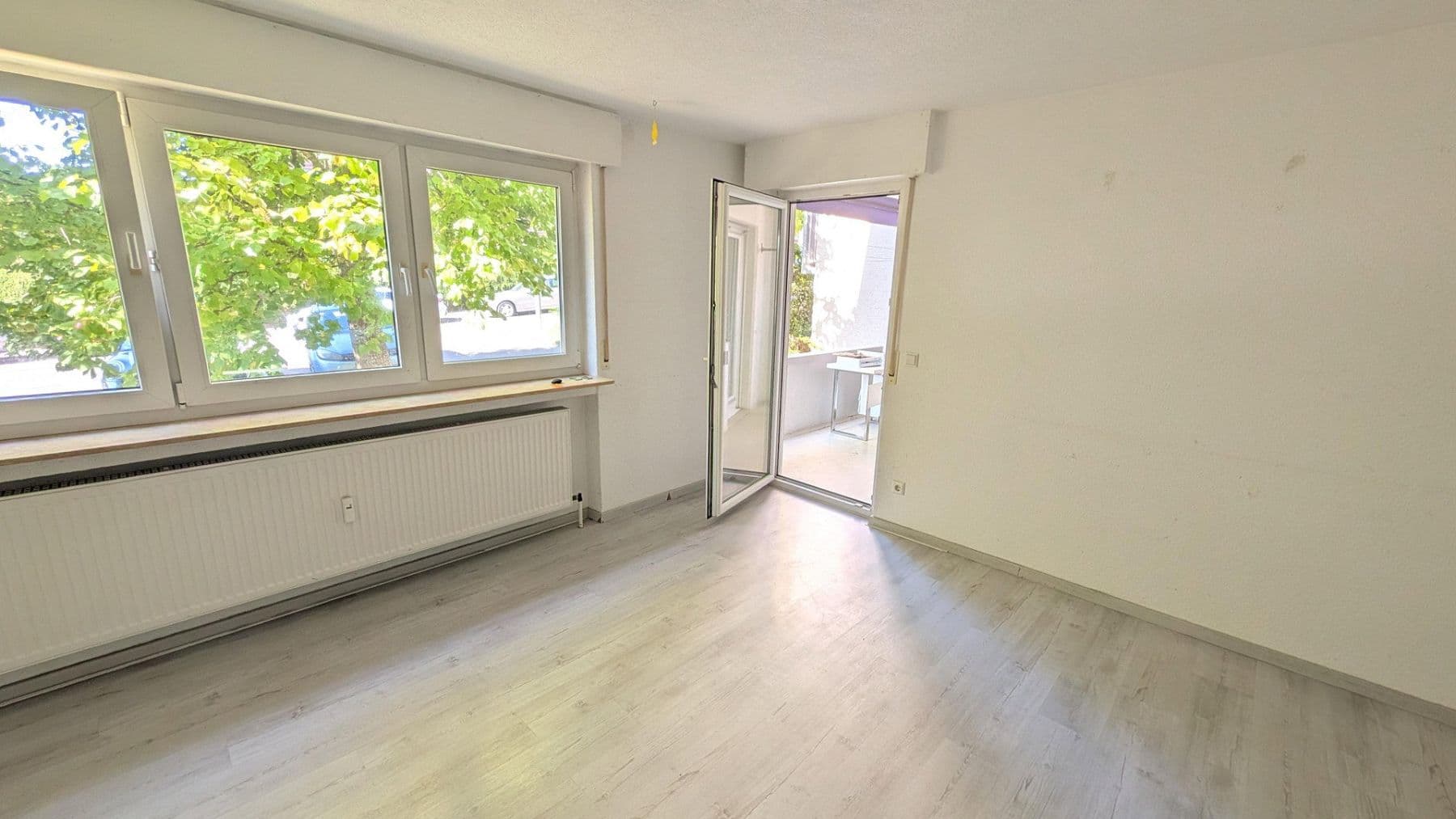 Pronájem bytu 3+1 84 m², Heilbronn, Bádensko-Württembersko Pronájem bytu 3+1 84 m², Heilbronn, Bádensko-Württembersko