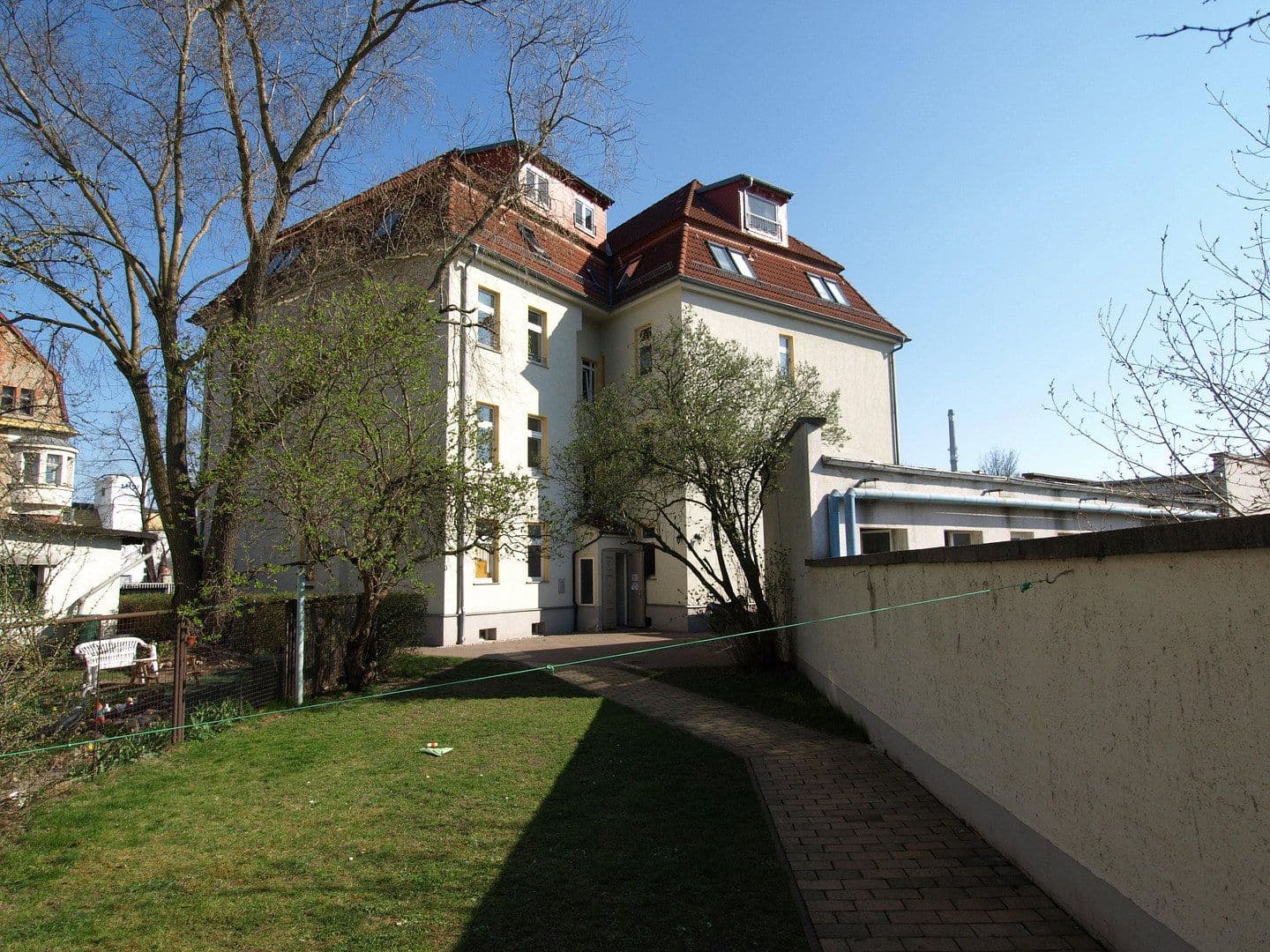 Pronájem bytu 2+1 74 m², Südstr. 64, Leipzig, Sasko Pronájem bytu 2+1 74 m², Südstr. 64, Leipzig, Sasko