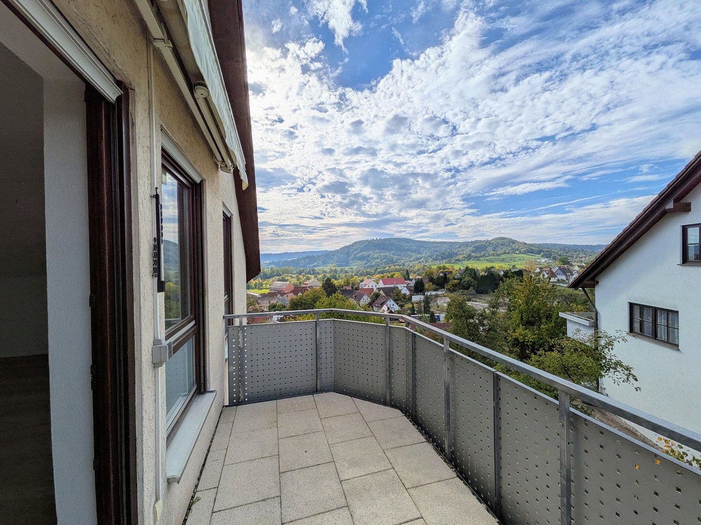Prodej bytu 3+1 82 m², Berghofring 14, Rosengarten, Bádensko-Württembersko Prodej bytu 3+1 82 m², Berghofring 14, Rosengarten, Bádensko-Württembersko