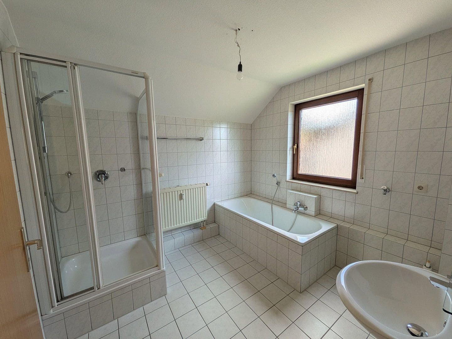 Prodej bytu 3+1 82 m², Berghofring 14, Rosengarten, Bádensko-Württembersko Prodej bytu 3+1 82 m², Berghofring 14, Rosengarten, Bádensko-Württembersko