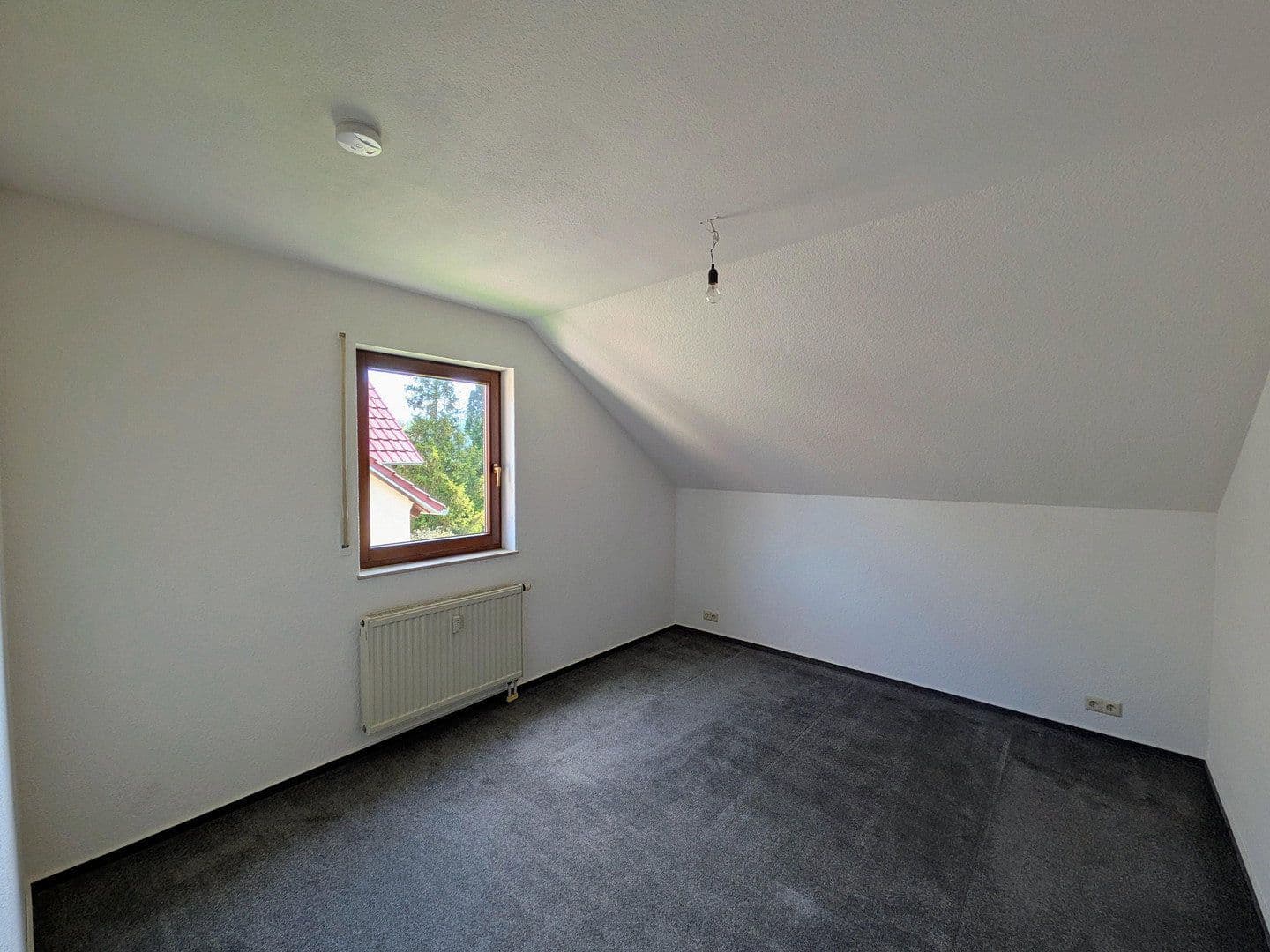 Prodej bytu 3+1 82 m², Berghofring 14, Rosengarten, Bádensko-Württembersko Prodej bytu 3+1 82 m², Berghofring 14, Rosengarten, Bádensko-Württembersko