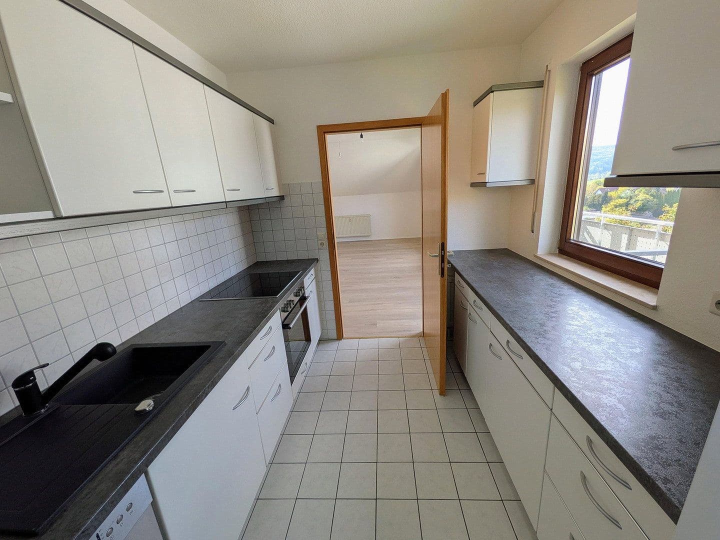 Prodej bytu 3+1 82 m², Berghofring 14, Rosengarten, Bádensko-Württembersko Prodej bytu 3+1 82 m², Berghofring 14, Rosengarten, Bádensko-Württembersko