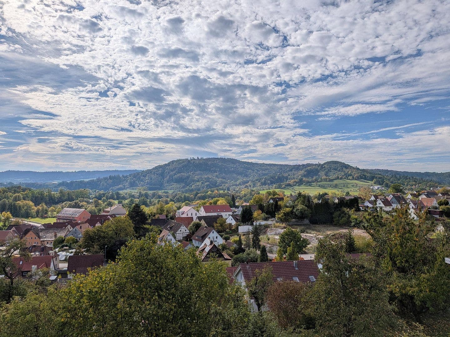 Prodej bytu 3+1 82 m², Berghofring 14, Rosengarten, Bádensko-Württembersko Prodej bytu 3+1 82 m², Berghofring 14, Rosengarten, Bádensko-Württembersko