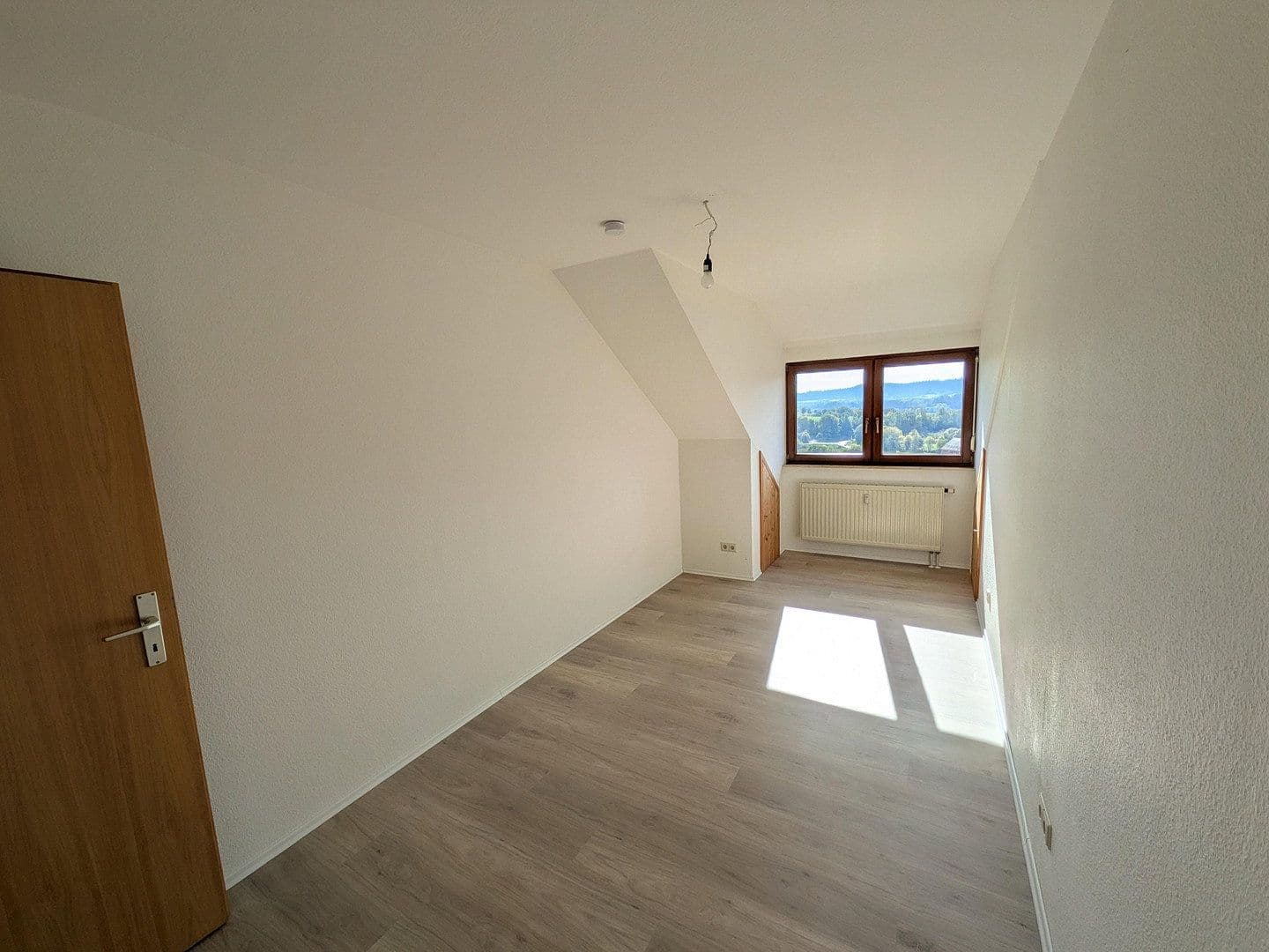 Prodej bytu 3+1 82 m², Berghofring 14, Rosengarten, Bádensko-Württembersko Prodej bytu 3+1 82 m², Berghofring 14, Rosengarten, Bádensko-Württembersko