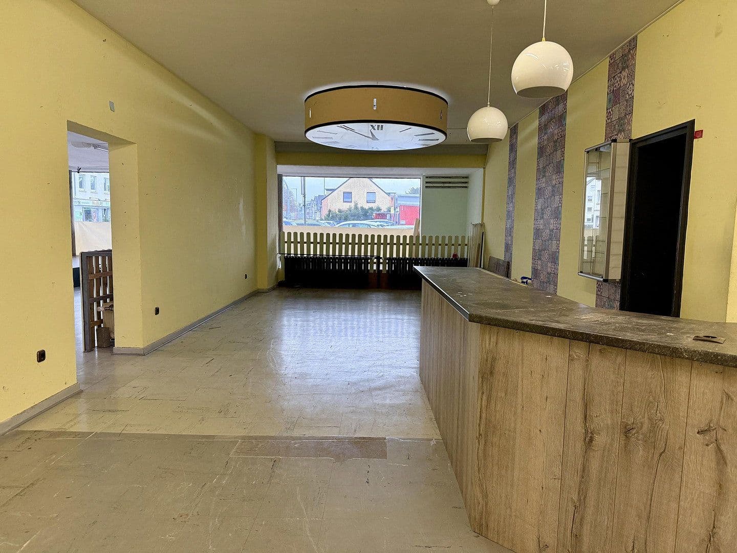 Pronájem nebytového prostoru 573 m², Gladbecker Straße 246-248, Bottrop, Severní Porýní-Vestfálsko Pronájem nebytového prostoru 573 m², Gladbecker Straße 246-248, Bottrop, Severní Porýní-Vestfálsko