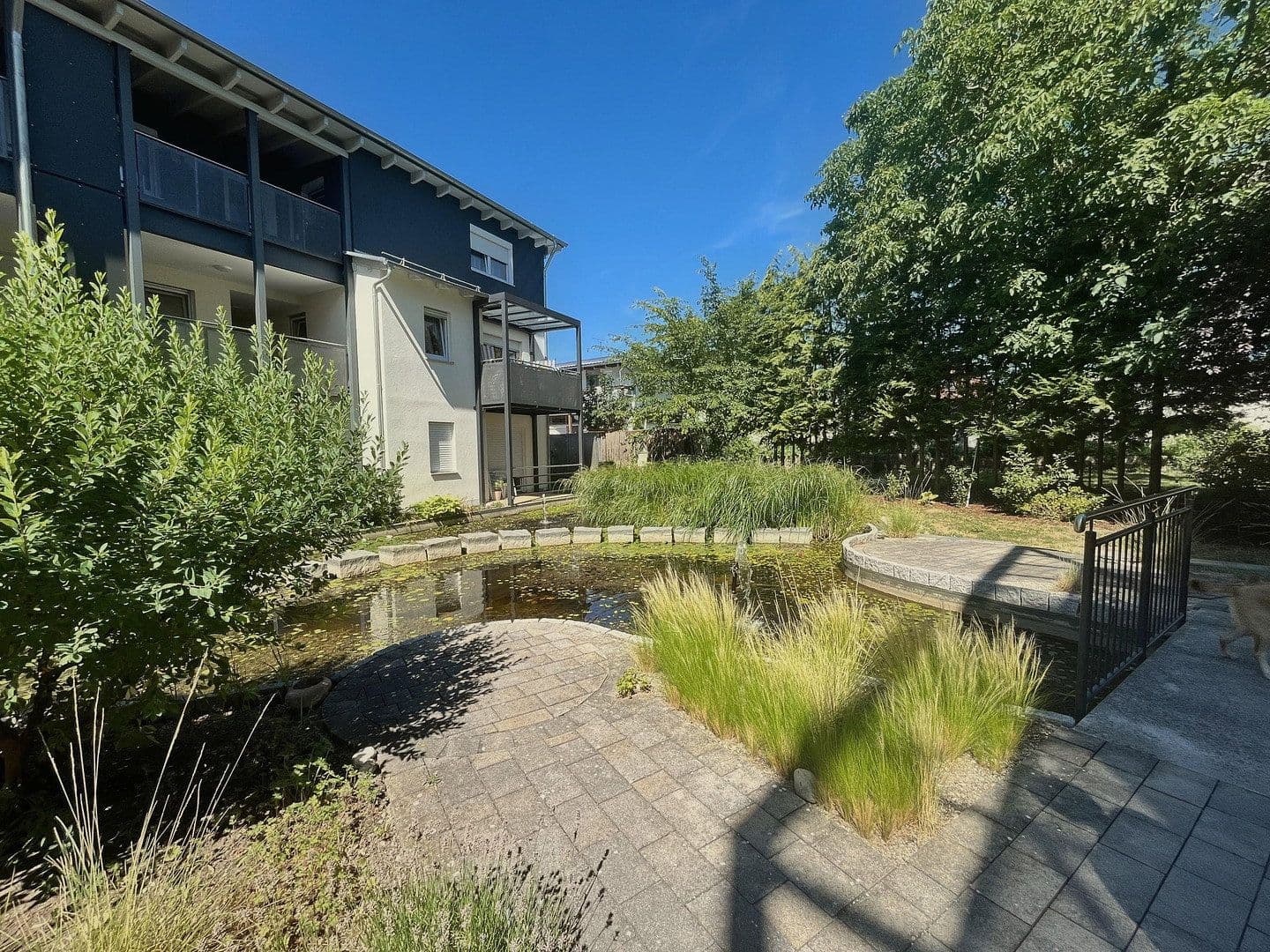 Prodej bytu 2+1 52 m², Lärchenstraße 6A, Essenbach, Bavorsko Prodej bytu 2+1 52 m², Lärchenstraße 6A, Essenbach, Bavorsko