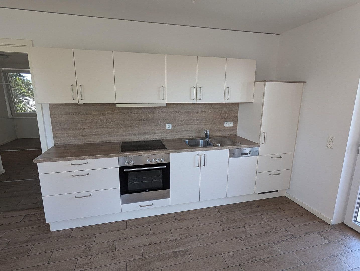 Prodej bytu 2+1 52 m², Lärchenstraße 6A, Essenbach, Bavorsko Prodej bytu 2+1 52 m², Lärchenstraße 6A, Essenbach, Bavorsko