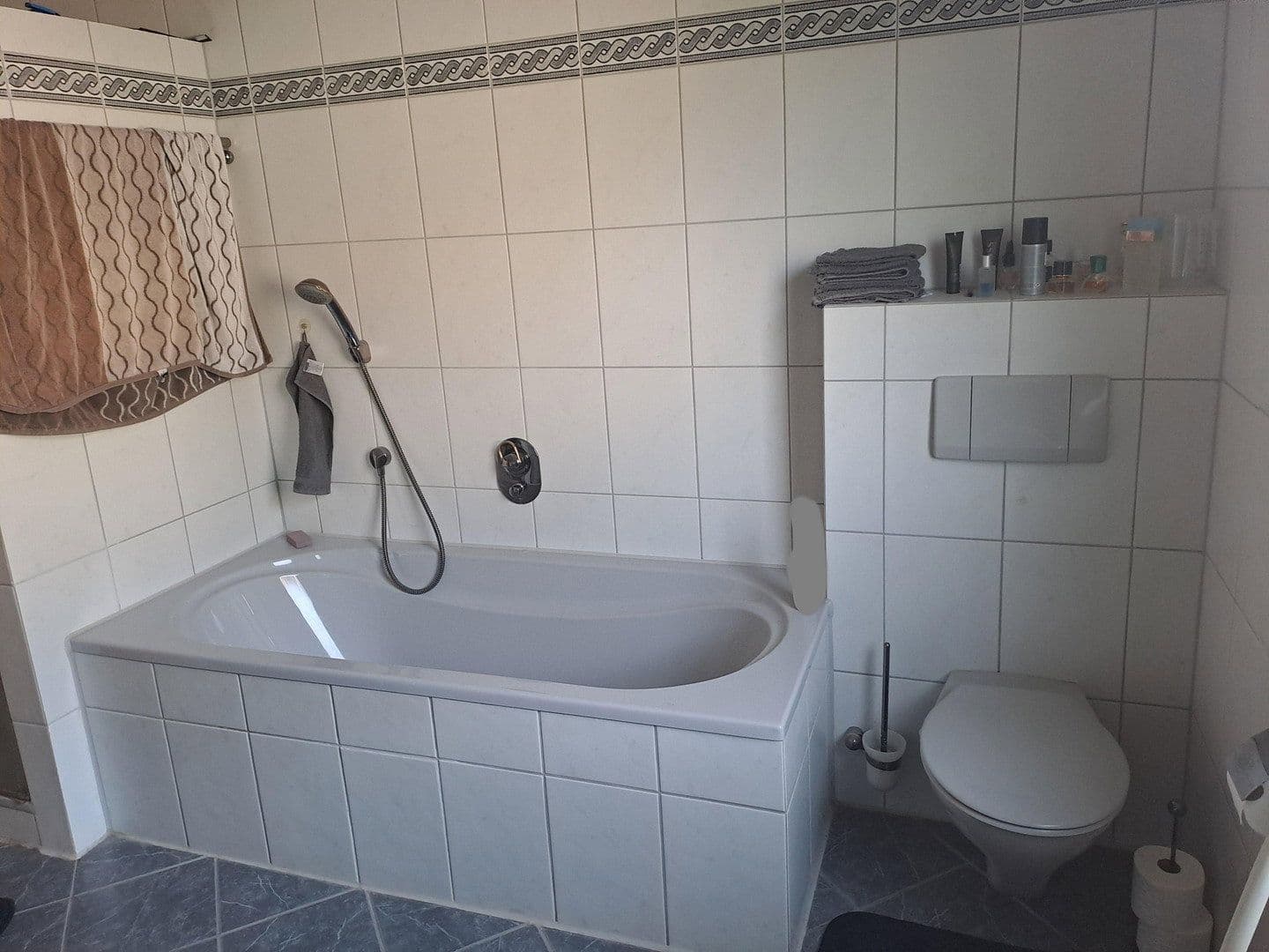 Prodej domu 158 m², pozemek 846 m², Lohmar, Severní Porýní-Vestfálsko Prodej domu 158 m², pozemek 846 m², Lohmar, Severní Porýní-Vestfálsko