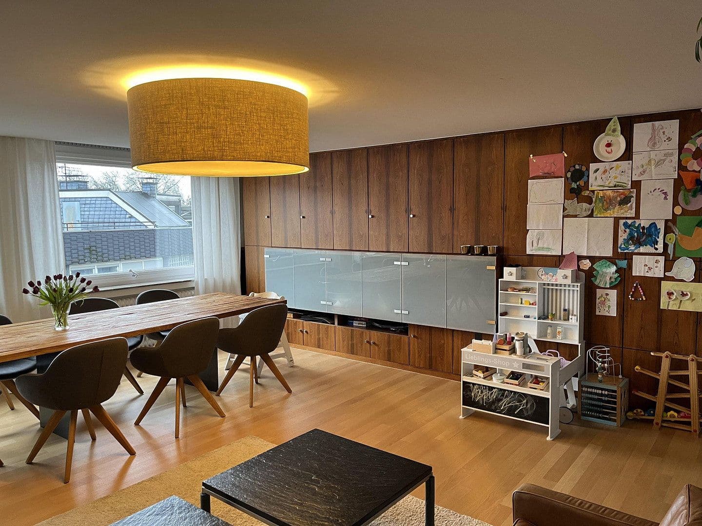 Pronájem bytu 6+1 216 m², Siegen, Severní Porýní-Vestfálsko Pronájem bytu 6+1 216 m², Siegen, Severní Porýní-Vestfálsko