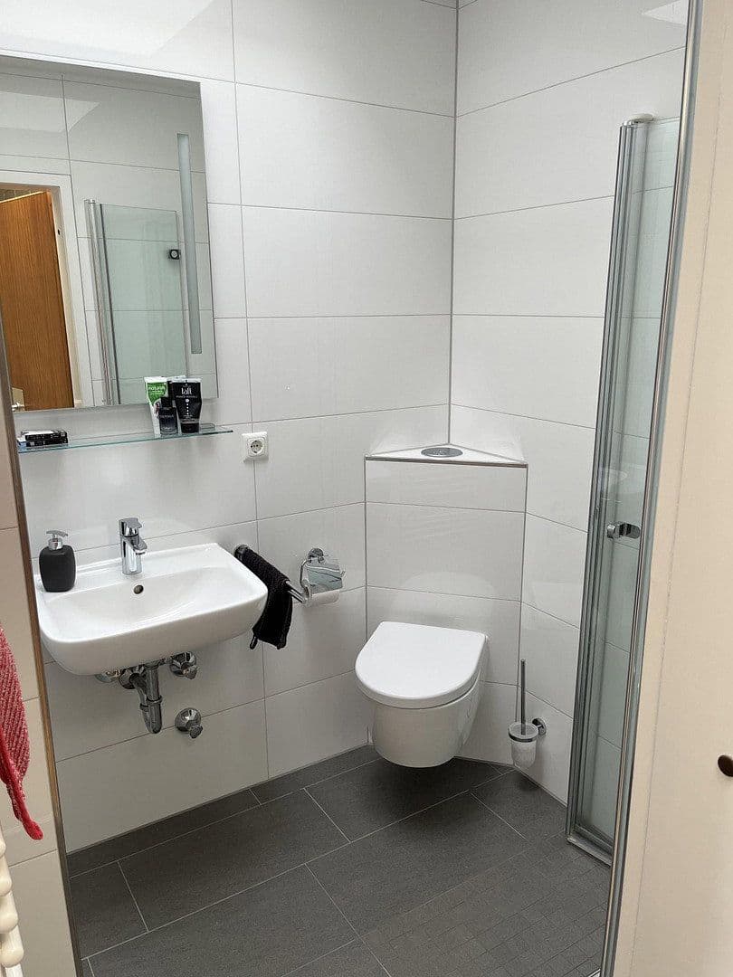 Pronájem bytu 6+1 216 m², Siegen, Severní Porýní-Vestfálsko Pronájem bytu 6+1 216 m², Siegen, Severní Porýní-Vestfálsko