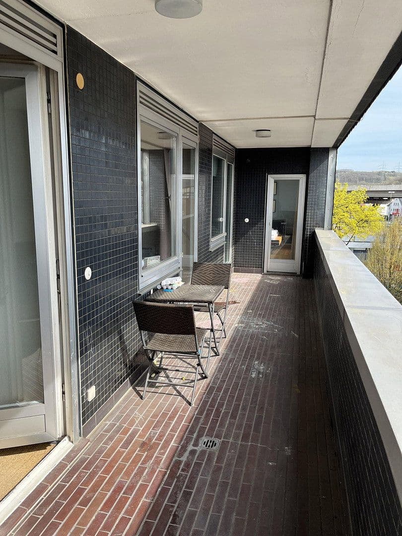 Pronájem bytu 6+1 216 m², Siegen, Severní Porýní-Vestfálsko Pronájem bytu 6+1 216 m², Siegen, Severní Porýní-Vestfálsko