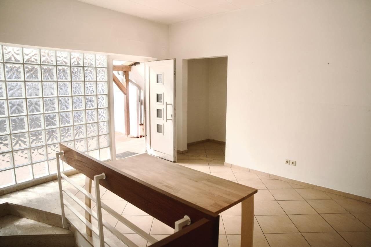 Prodej domu 166 m², pozemek 358 m², Haßloch, Porýní-Falc Prodej domu 166 m², pozemek 358 m², Haßloch, Porýní-Falc