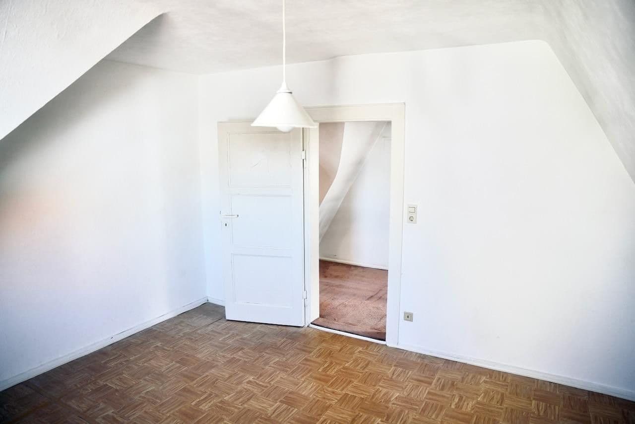 Prodej domu 166 m², pozemek 358 m², Haßloch, Porýní-Falc Prodej domu 166 m², pozemek 358 m², Haßloch, Porýní-Falc