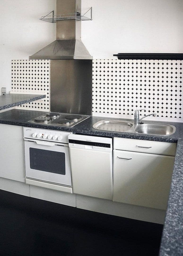 Prodej domu 166 m², pozemek 358 m², Haßloch, Porýní-Falc Prodej domu 166 m², pozemek 358 m², Haßloch, Porýní-Falc
