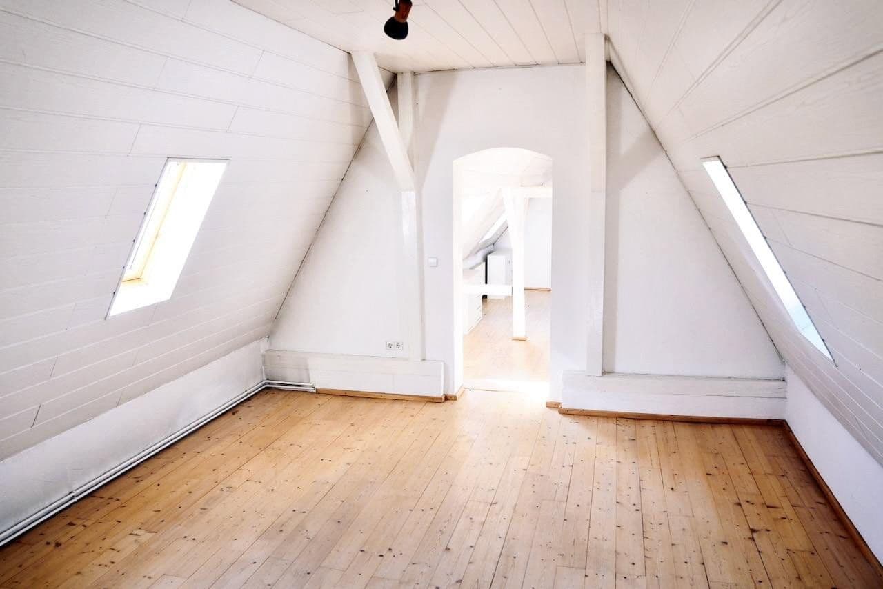 Prodej domu 166 m², pozemek 358 m², Haßloch, Porýní-Falc Prodej domu 166 m², pozemek 358 m², Haßloch, Porýní-Falc