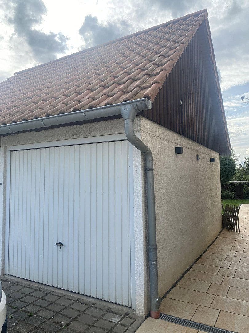 Prodej domu 116 m², pozemek 257 m², Radebeul, Sasko Prodej domu 116 m², pozemek 257 m², Radebeul, Sasko