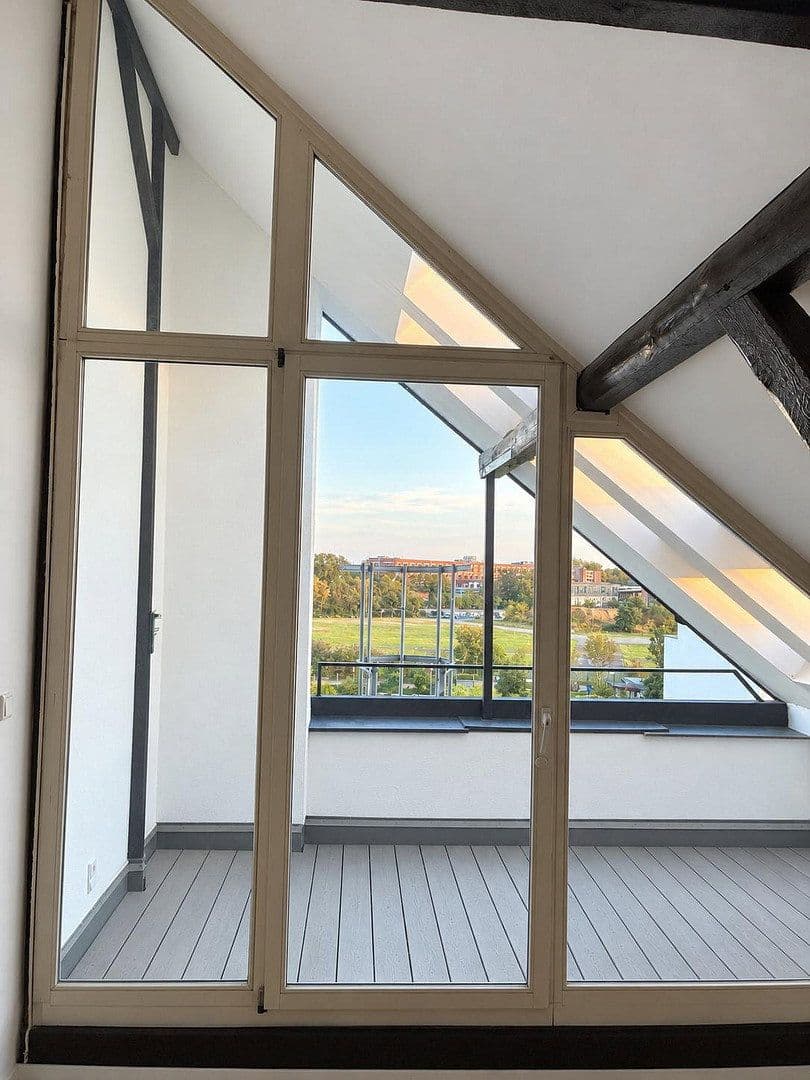 Pronájem bytu 4+1 120 m², Berliner Straße 124, Köln, Severní Porýní-Vestfálsko Pronájem bytu 4+1 120 m², Berliner Straße 124, Köln, Severní Porýní-Vestfálsko