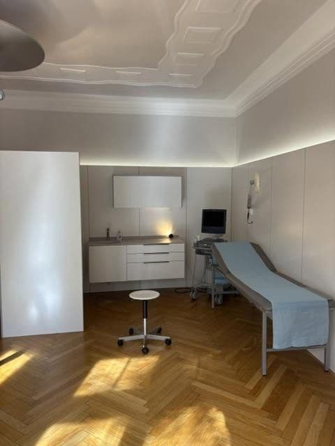 Pronájem kanceláře 136 m², Prinzregentenstraße 95, München, Bavorsko Pronájem kanceláře 136 m², Prinzregentenstraße 95, München, Bavorsko