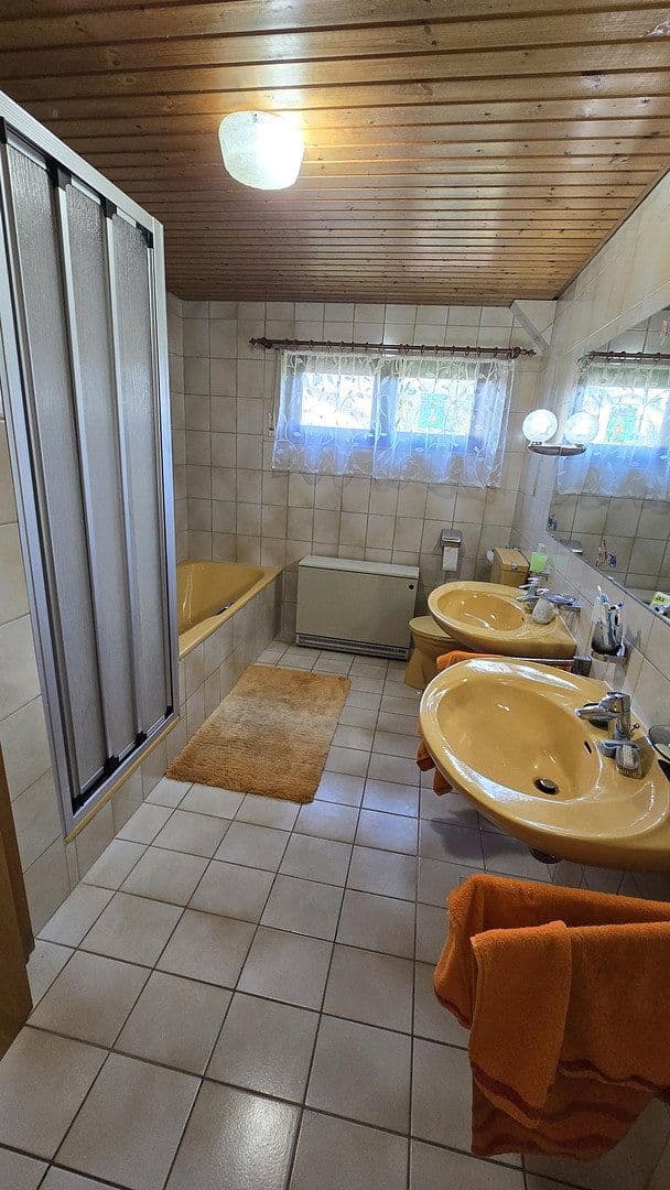 Prodej domu 230 m², pozemek 973 m², Dellfeld, Porýní-Falc Prodej domu 230 m², pozemek 973 m², Dellfeld, Porýní-Falc