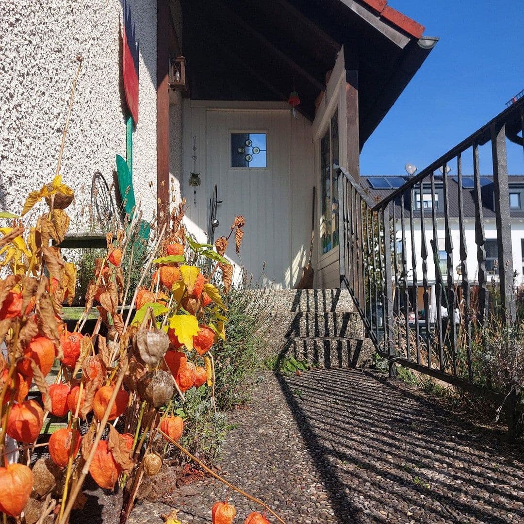 Prodej domu 175 m², pozemek 668 m², Lindenmahdstraße 20, Stadtbergen, Bavorsko Prodej domu 175 m², pozemek 668 m², Lindenmahdstraße 20, Stadtbergen, Bavorsko