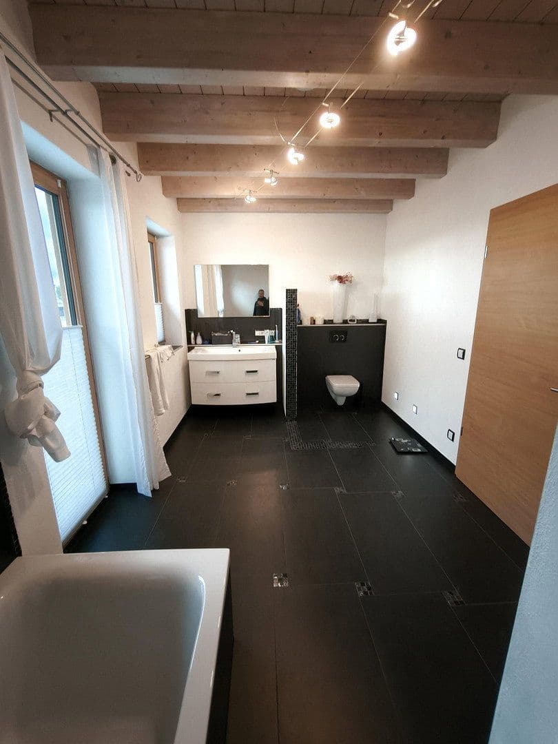 Prodej domu 178 m², pozemek 568 m², Gansstücke 6, Kriegsfeld, Porýní-Falc Prodej domu 178 m², pozemek 568 m², Gansstücke 6, Kriegsfeld, Porýní-Falc