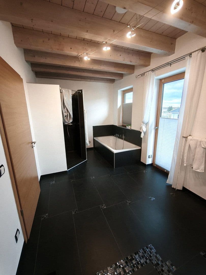 Prodej domu 178 m², pozemek 568 m², Gansstücke 6, Kriegsfeld, Porýní-Falc Prodej domu 178 m², pozemek 568 m², Gansstücke 6, Kriegsfeld, Porýní-Falc