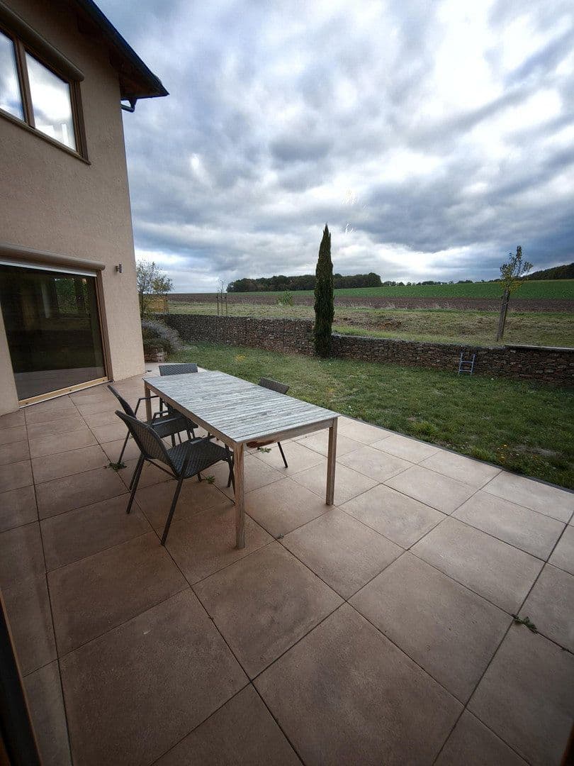 Prodej domu 178 m², pozemek 568 m², Gansstücke 6, Kriegsfeld, Porýní-Falc Prodej domu 178 m², pozemek 568 m², Gansstücke 6, Kriegsfeld, Porýní-Falc