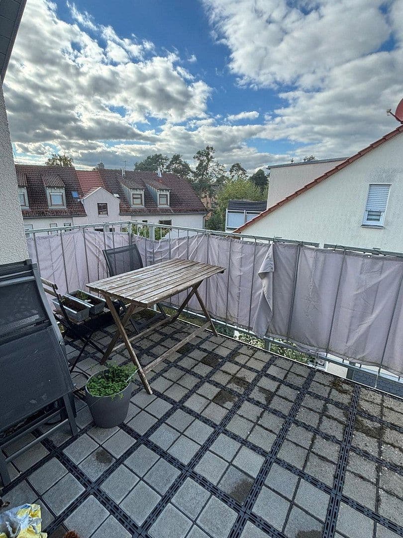 Pronájem bytu 2+kk 60 m², Faust-Von-Stromberg-Str. 44, Erlangen, Bavorsko Pronájem bytu 2+kk 60 m², Faust-Von-Stromberg-Str. 44, Erlangen, Bavorsko