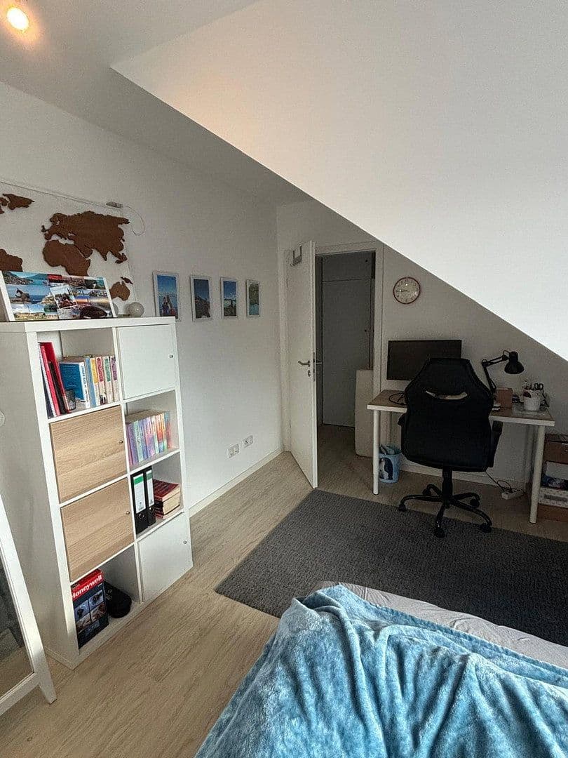 Pronájem bytu 2+kk 60 m², Faust-Von-Stromberg-Str. 44, Erlangen, Bavorsko Pronájem bytu 2+kk 60 m², Faust-Von-Stromberg-Str. 44, Erlangen, Bavorsko