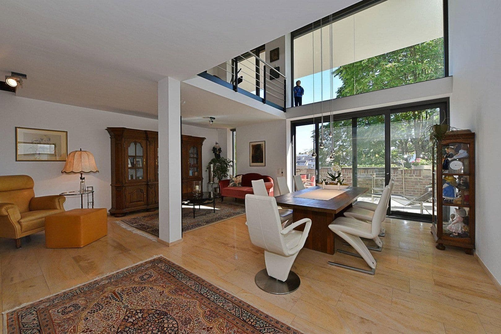 Prodej bytu 3+kk 168 m², Ulm, Bádensko-Württembersko Prodej bytu 3+kk 168 m², Ulm, Bádensko-Württembersko
