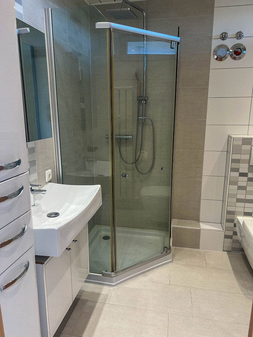 Pronájem bytu 2+1 55 m², Würzburg, Bavorsko Pronájem bytu 2+1 55 m², Würzburg, Bavorsko