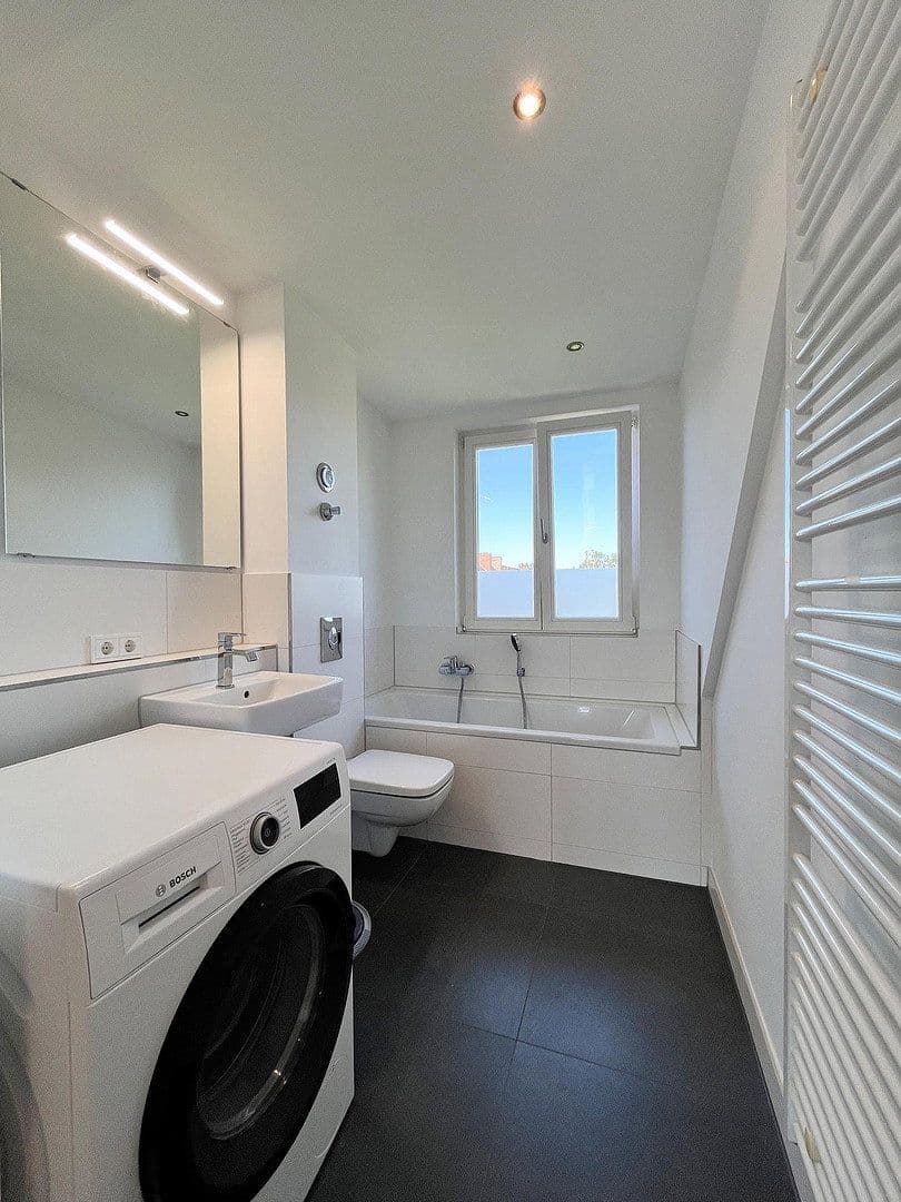 Prodej bytu 3+1 75 m², John-Schehr-Straße 39, Berlin, Berlín Prodej bytu 3+1 75 m², John-Schehr-Straße 39, Berlin, Berlín