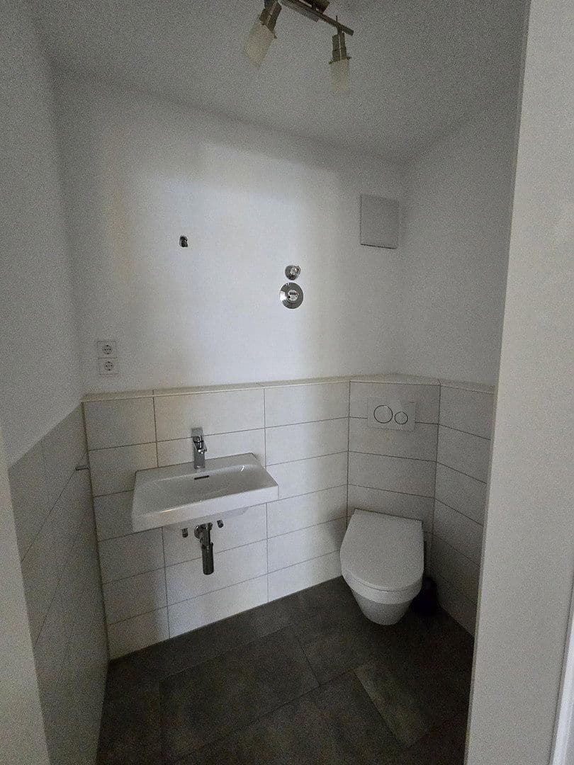 Prodej bytu 3+1 108 m², Lechrainstraße, Augsburg, Bavorsko Prodej bytu 3+1 108 m², Lechrainstraße, Augsburg, Bavorsko