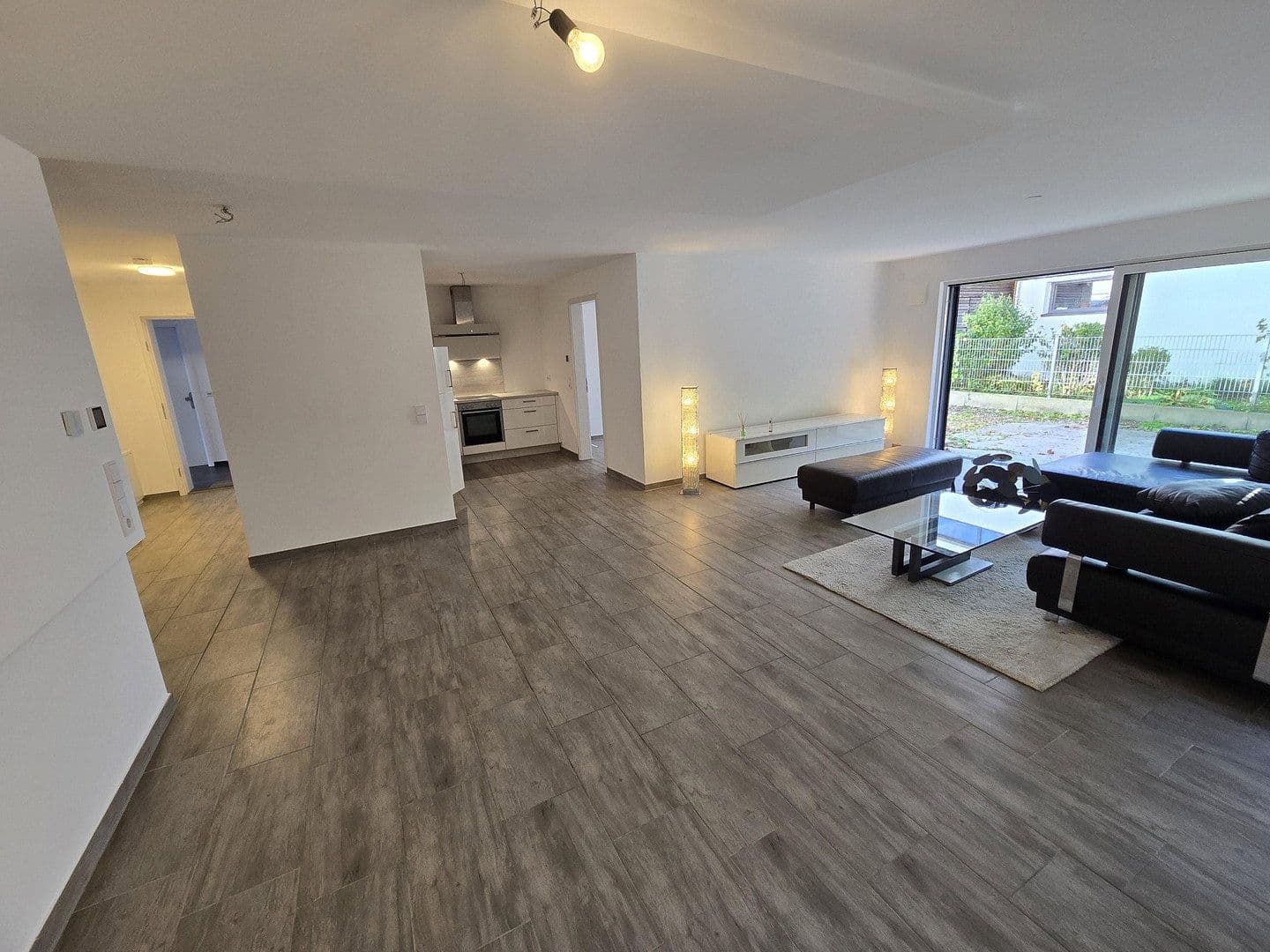 Prodej bytu 3+1 108 m², Lechrainstraße, Augsburg, Bavorsko Prodej bytu 3+1 108 m², Lechrainstraße, Augsburg, Bavorsko