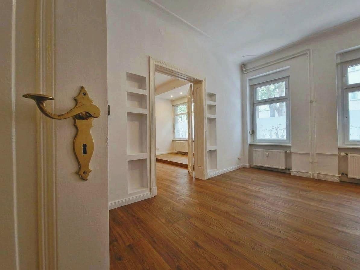 Prodej bytu 5+1 130 m², Berlin, Berlín Prodej bytu 5+1 130 m², Berlin, Berlín