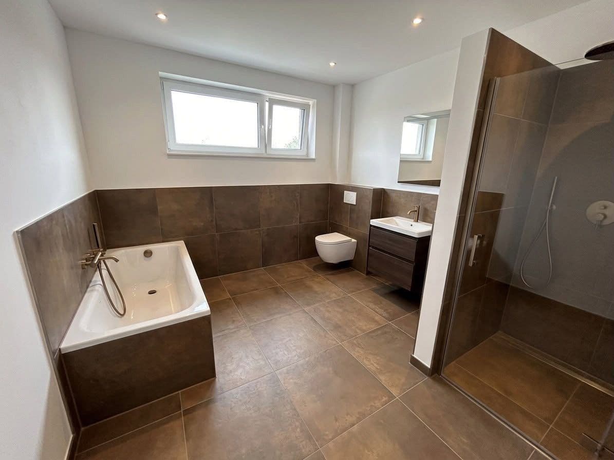 Pronájem domu 118 m², pozemek 345 m², Thomasburg, Dolní Sasko Pronájem domu 118 m², pozemek 345 m², Thomasburg, Dolní Sasko