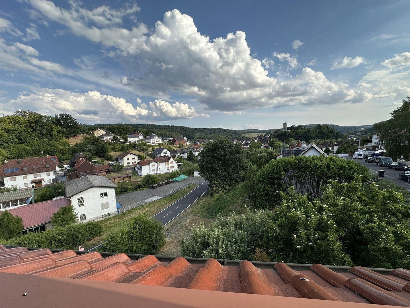 Pronájem bytu 3+1 72 m², Im kleinen Weinberg, Ortenberg, Hessen Pronájem bytu 3+1 72 m², Im kleinen Weinberg, Ortenberg, Hessen