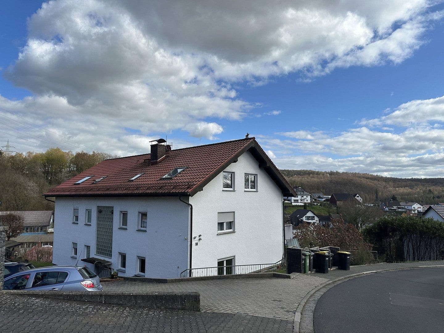 Pronájem bytu 3+1 72 m², Im kleinen Weinberg, Ortenberg, Hessen Pronájem bytu 3+1 72 m², Im kleinen Weinberg, Ortenberg, Hessen