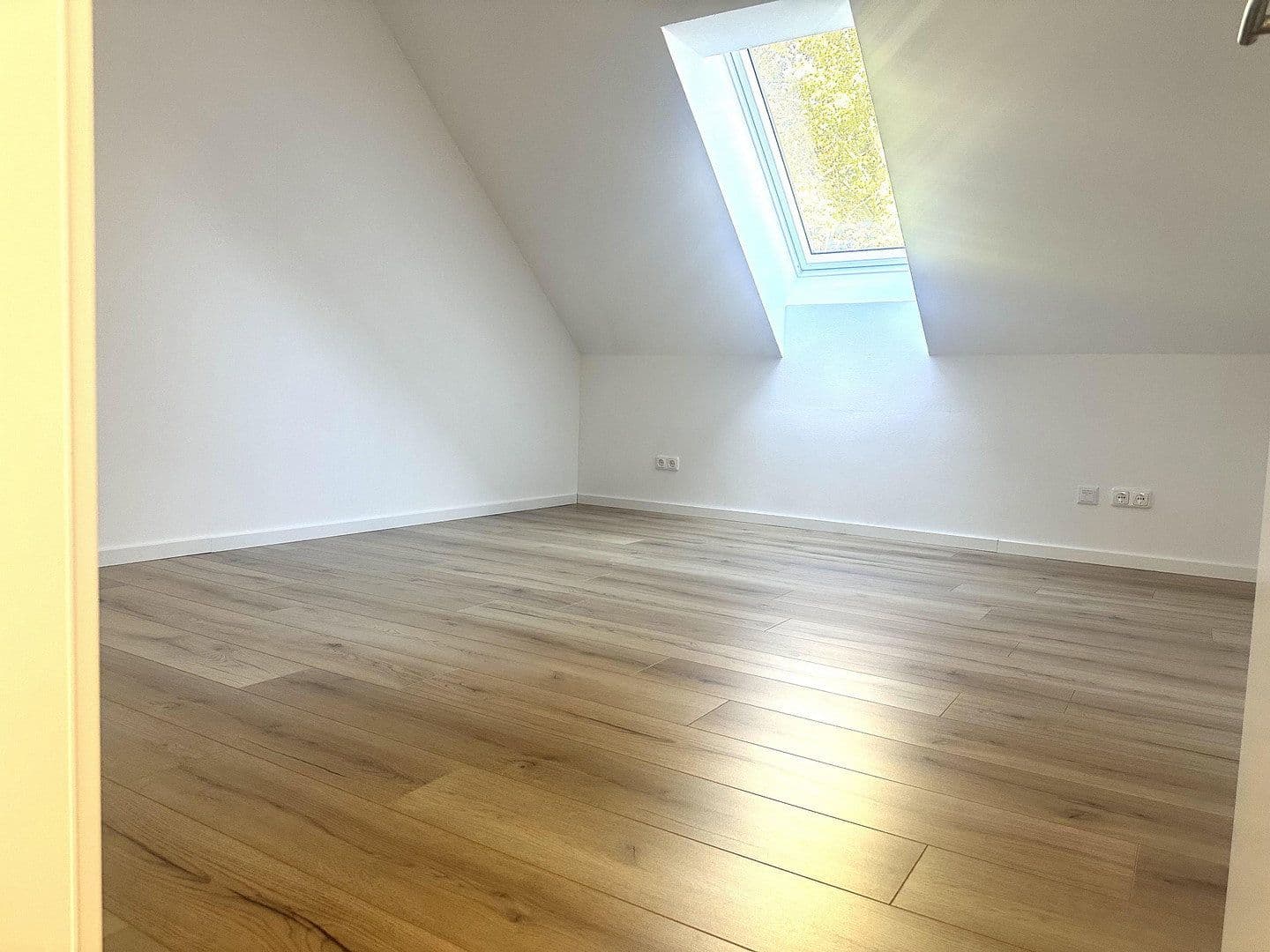 Prodej domu 125 m², pozemek 330 m², Bleckede, Dolní Sasko Prodej domu 125 m², pozemek 330 m², Bleckede, Dolní Sasko
