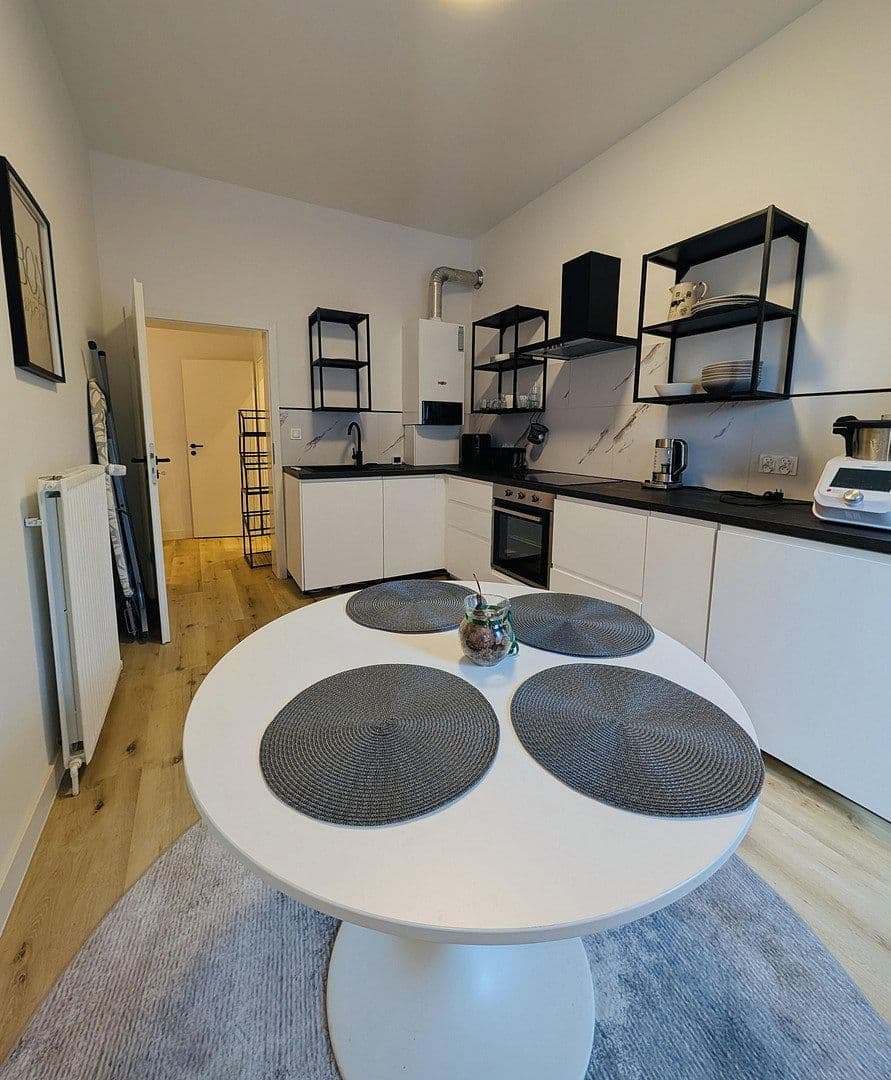 Pronájem bytu 2+1 41 m², Friederikastraße, Bochum, Severní Porýní-Vestfálsko Pronájem bytu 2+1 41 m², Friederikastraße, Bochum, Severní Porýní-Vestfálsko