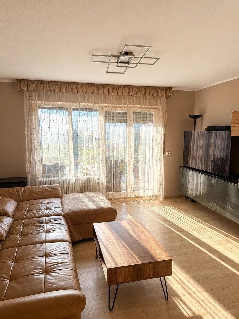 Prodej bytu 3+1 93 m², Karlsruhe, Bádensko-Württembersko Prodej bytu 3+1 93 m², Karlsruhe, Bádensko-Württembersko