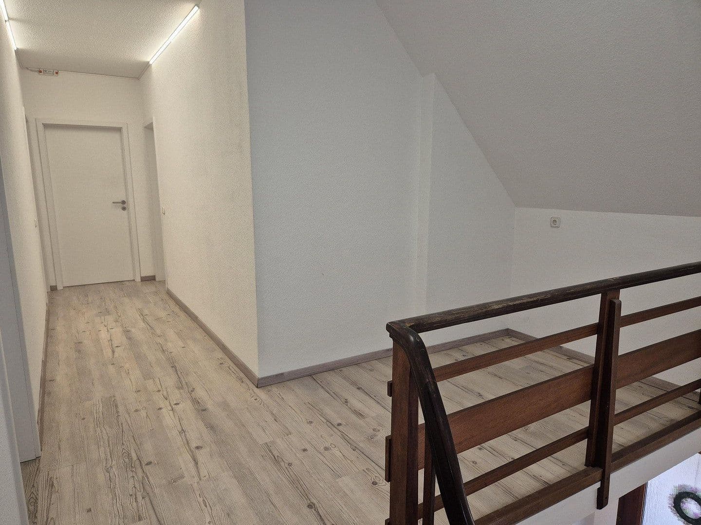 Prodej domu 150 m², pozemek 692 m², Bielefeld, Severní Porýní-Vestfálsko Prodej domu 150 m², pozemek 692 m², Bielefeld, Severní Porýní-Vestfálsko