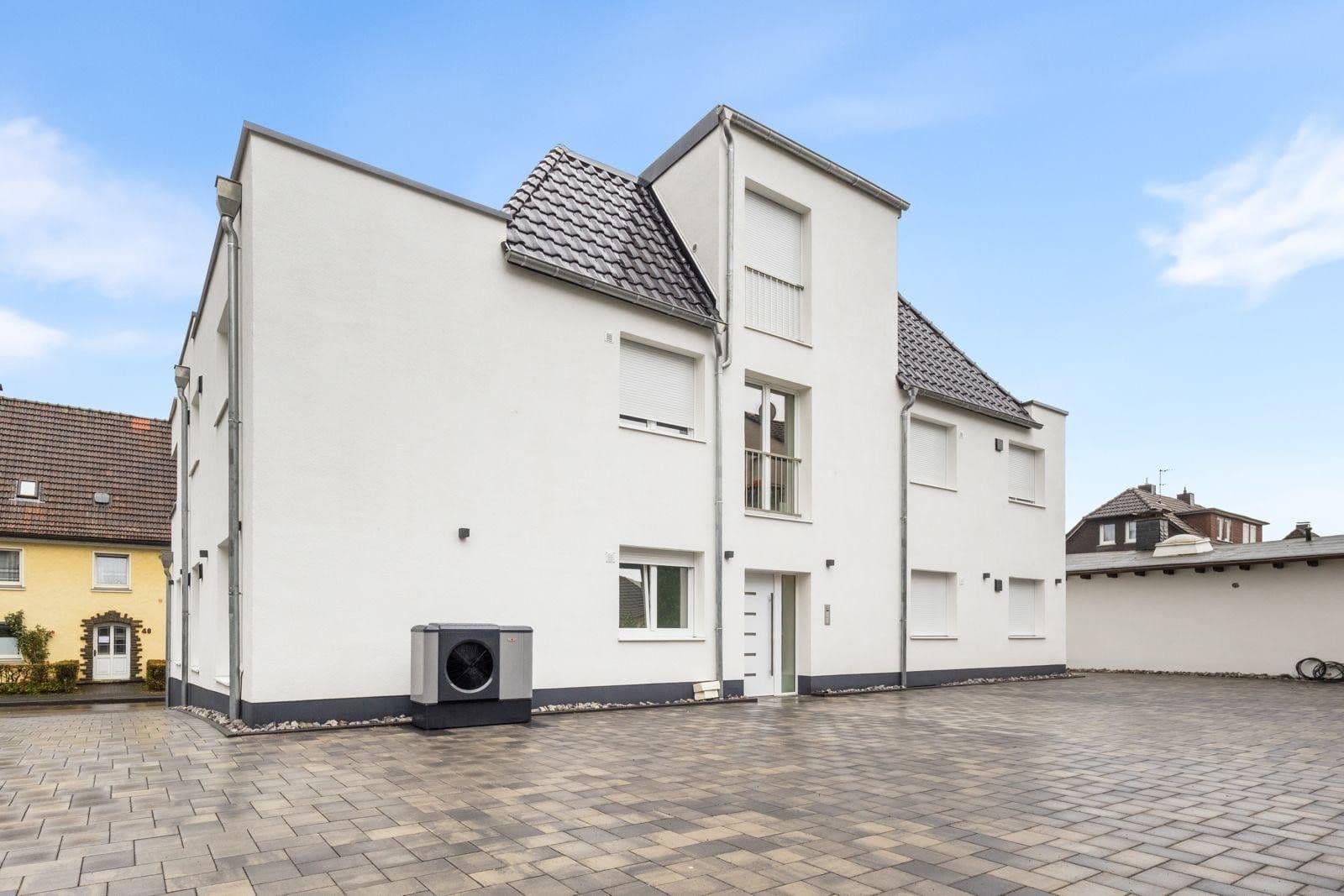 Pronájem bytu 2+1 65 m², Attendorn, Severní Porýní-Vestfálsko Pronájem bytu 2+1 65 m², Attendorn, Severní Porýní-Vestfálsko