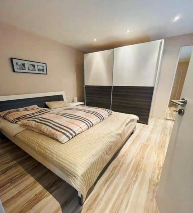 Pronájem bytu 2+1 50 m², Stubenlohstr. 23, Erlangen, Bavorsko Pronájem bytu 2+1 50 m², Stubenlohstr. 23, Erlangen, Bavorsko