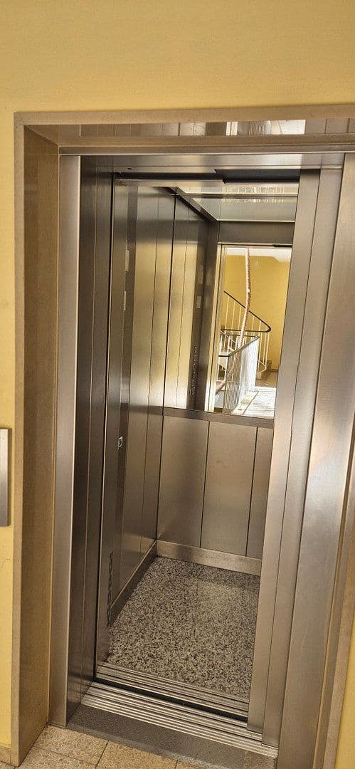 Prodej bytu 2+1 58 m², München, Bavorsko Prodej bytu 2+1 58 m², München, Bavorsko